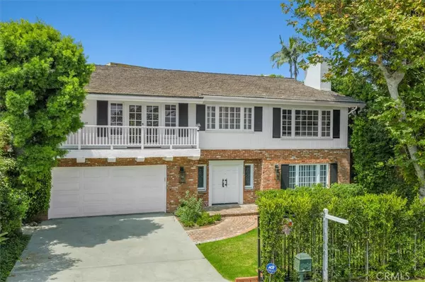 17481 Tramonto DR, Pacific Palisades, CA 90272