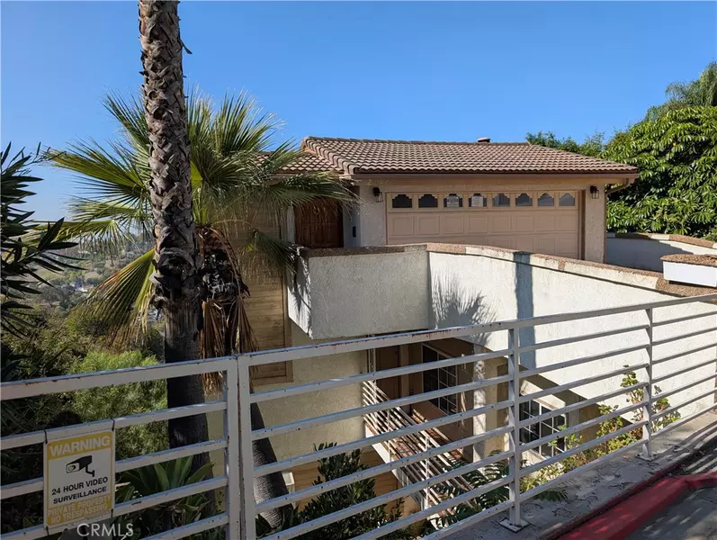 2076 Hanscom DR, South Pasadena, CA 91030