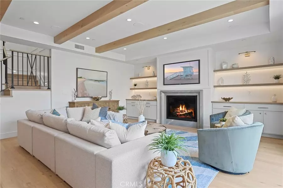 1509 Chestnut AVE, Manhattan Beach, CA 90266