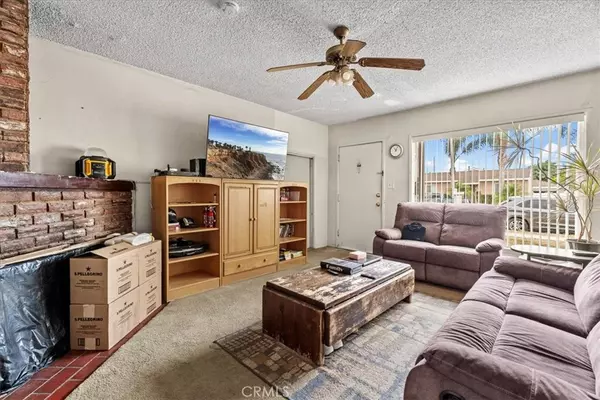 Hawthorne, CA 90250,5116 W 130th ST