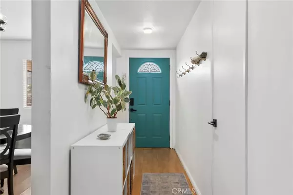 2821 N Gaff ST, Orange, CA 92865
