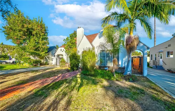 Los Angeles, CA 90035,1446 S Oakhurst DR