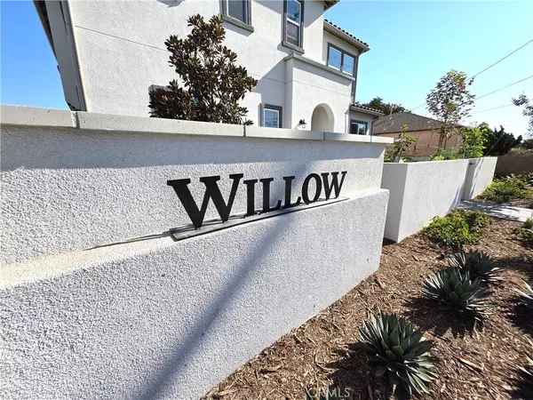 413 E 220th ST, Carson, CA 90745