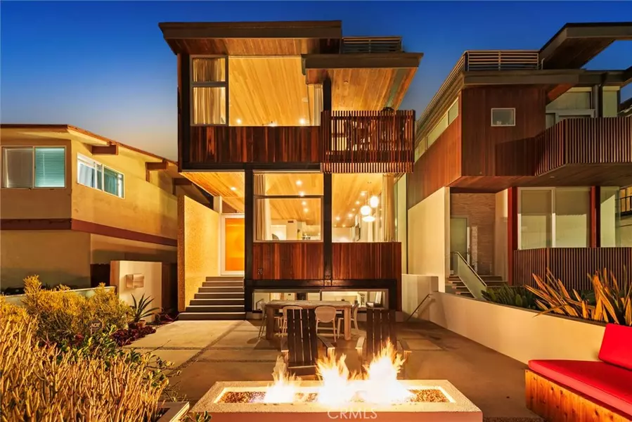 26 9th ST, Hermosa Beach, CA 90254