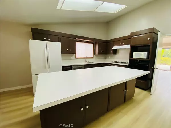 7023 Starstone DR, Rancho Palos Verdes, CA 90275