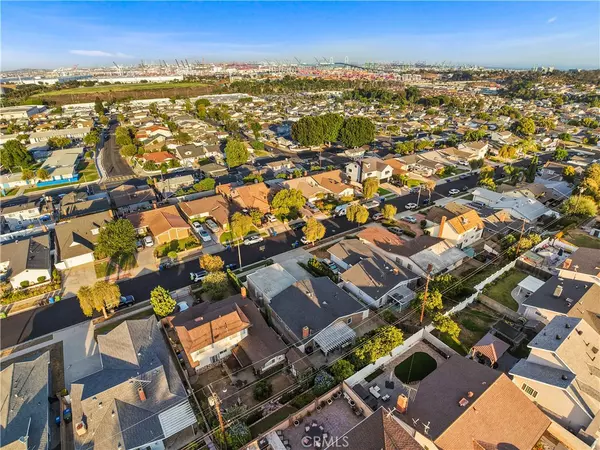 San Pedro, CA 90731,1737 Roseglen AVE