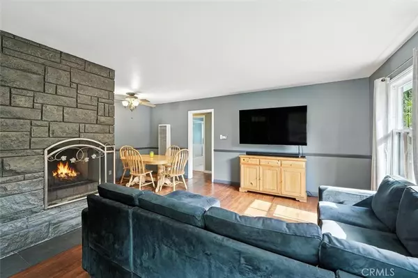 Torrance, CA 90503,4606 Narrot St