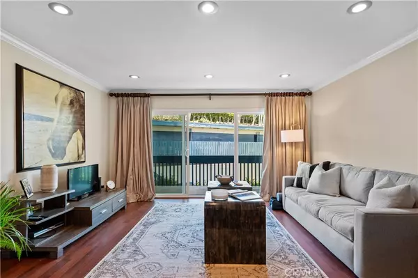 Redondo Beach, CA 90277,603 S Prospect AVE #205