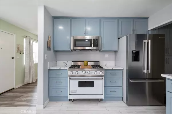 Long Beach, CA 90810,1417 W 25th ST