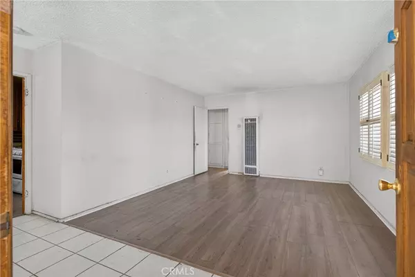 West Covina, CA 91790,1911 W Doublegrove ST