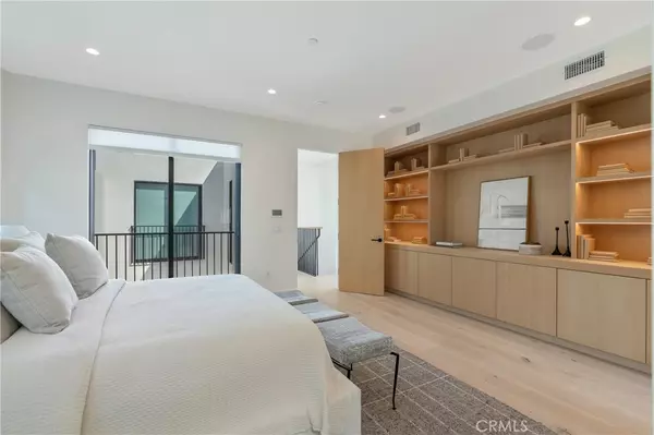 Los Angeles, CA 90064,11823 Tennessee AVE