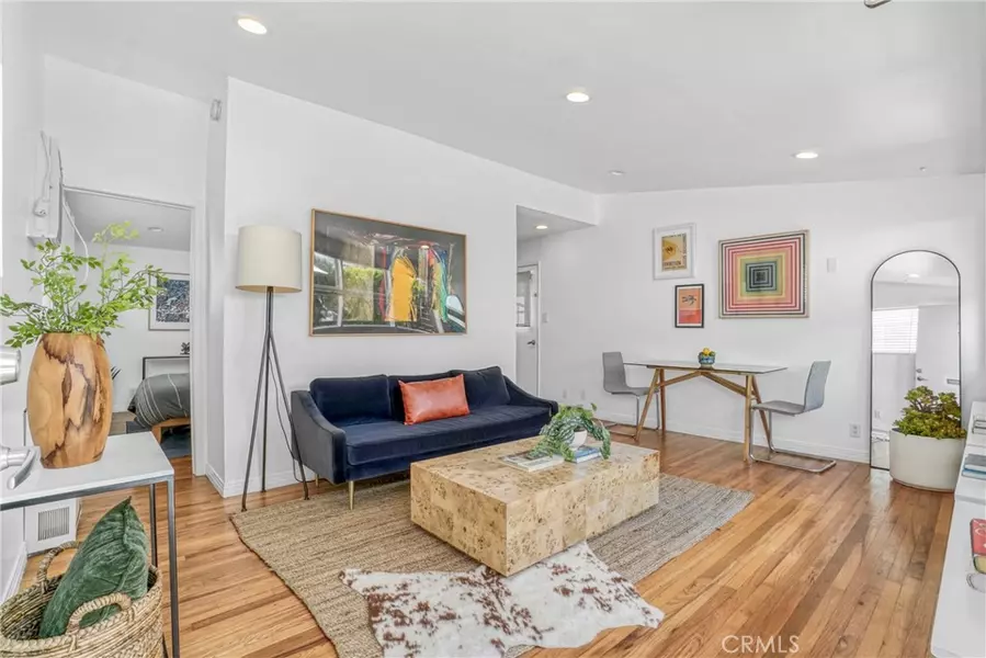 2404 Ocean Park blvd #1, Santa Monica, CA 90405
