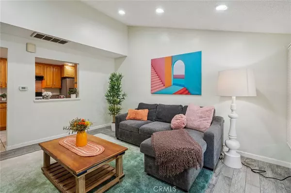 Long Beach, CA 90807,3390 Elm Ave #2