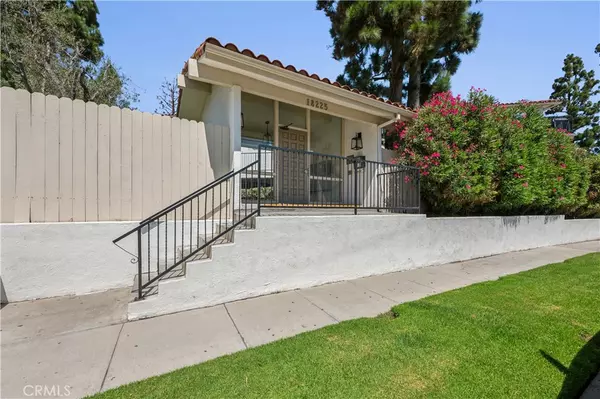 18225 Kingsdale AVE #207, Redondo Beach, CA 90278