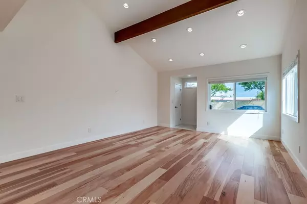 Carson, CA 90745,536 W Carriagedale DR