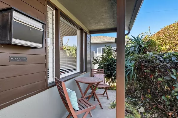 Hawthorne, CA 90250,5030 W 130th ST