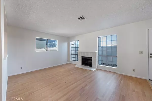 Torrance, CA 90504,2527 Artesia #67