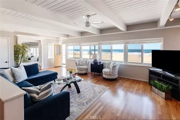 Manhattan Beach, CA 90266,416 The Strand