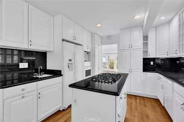 Torrance, CA 90504,4114 Artesia BLVD