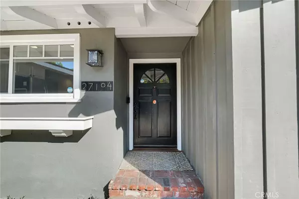 Rancho Palos Verdes, CA 90275,27104 Shorewood RD