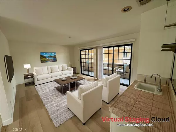 Redondo Beach, CA 90277,526 S Catalina Ave #C