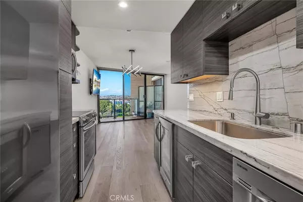 Redondo Beach, CA 90277,531 Esplanade #903