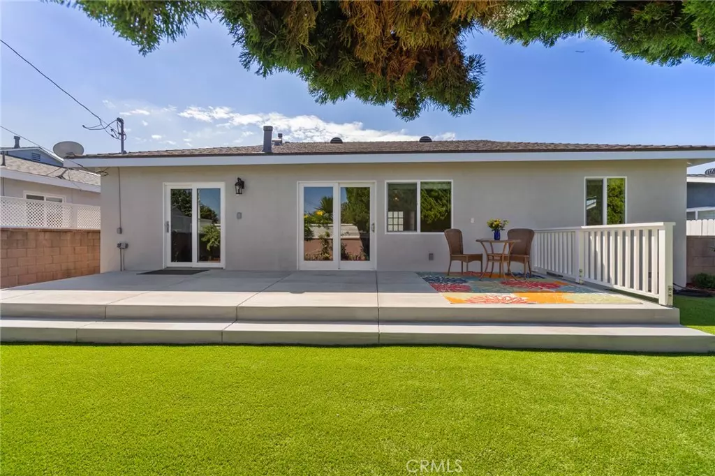 Torrance, CA 90503,3209 W Carson ST