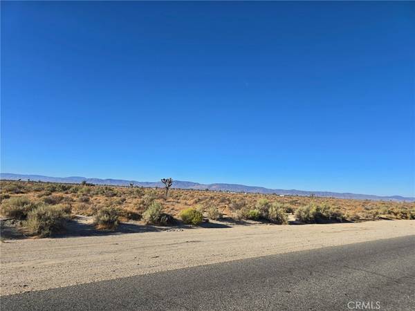 30 30 Avenue G, Lancaster, CA 93535