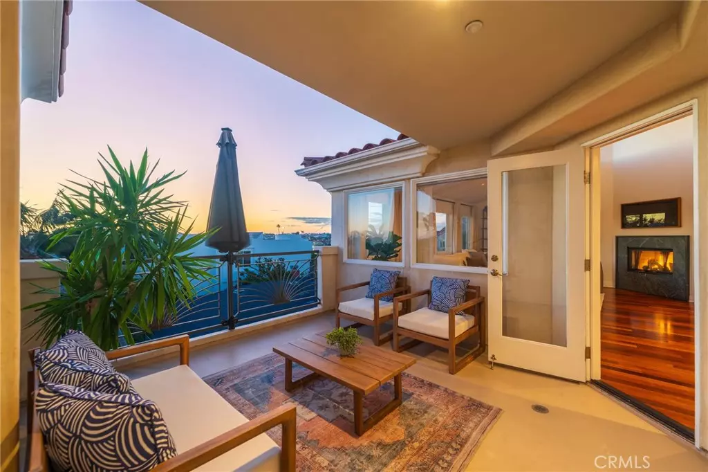 Hermosa Beach, CA 90254,634 9th Street