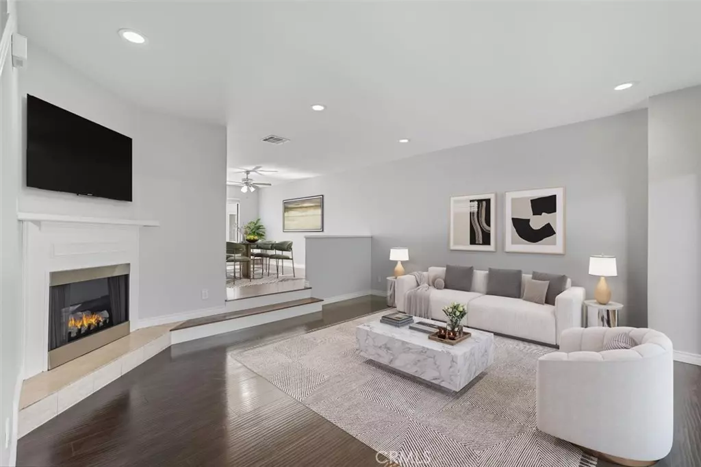 Lawndale, CA 90260,15111 Freeman AVE #75