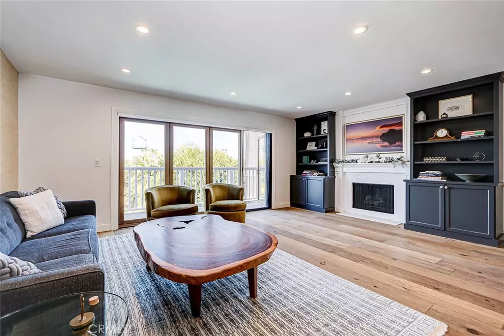 Manhattan Beach, CA 90266,1159 10th