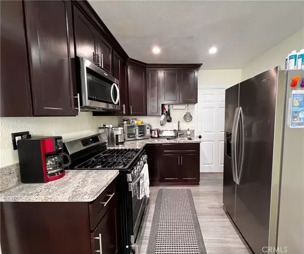 Inglewood, CA 90301,4909 4909 B W 99th