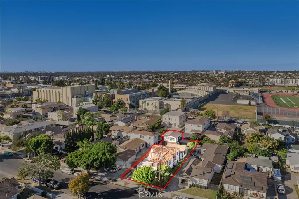 Long Beach, CA 90813,817 E New York