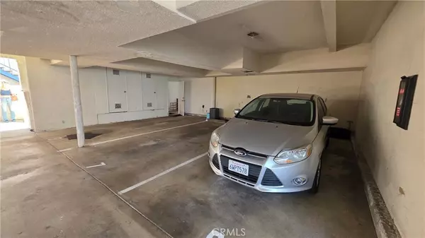 Gardena, CA 90247,1040 W 165th Pl.