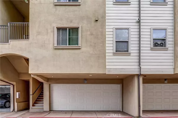 Harbor City, CA 90710,26404 Vermont #19