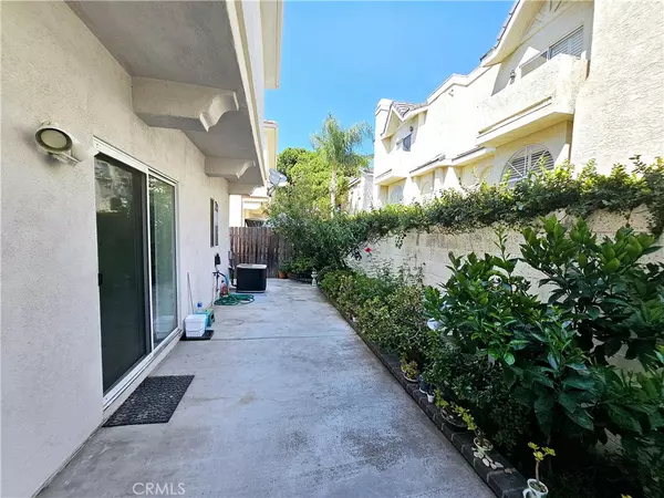 Gardena, CA 90249,15812 Crest LN