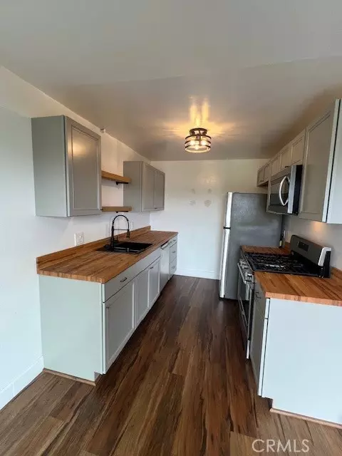 Hermosa Beach, CA 90254,1720 Ardmore #104