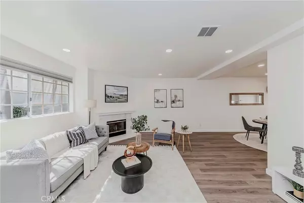 Gardena, CA 90249,15832 Apollo PL