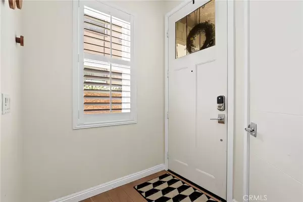 Los Angeles, CA 90028,6526 1/2 Fountain