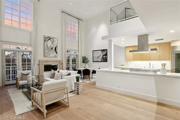 Santa Monica, CA 90403,1040 4th #407