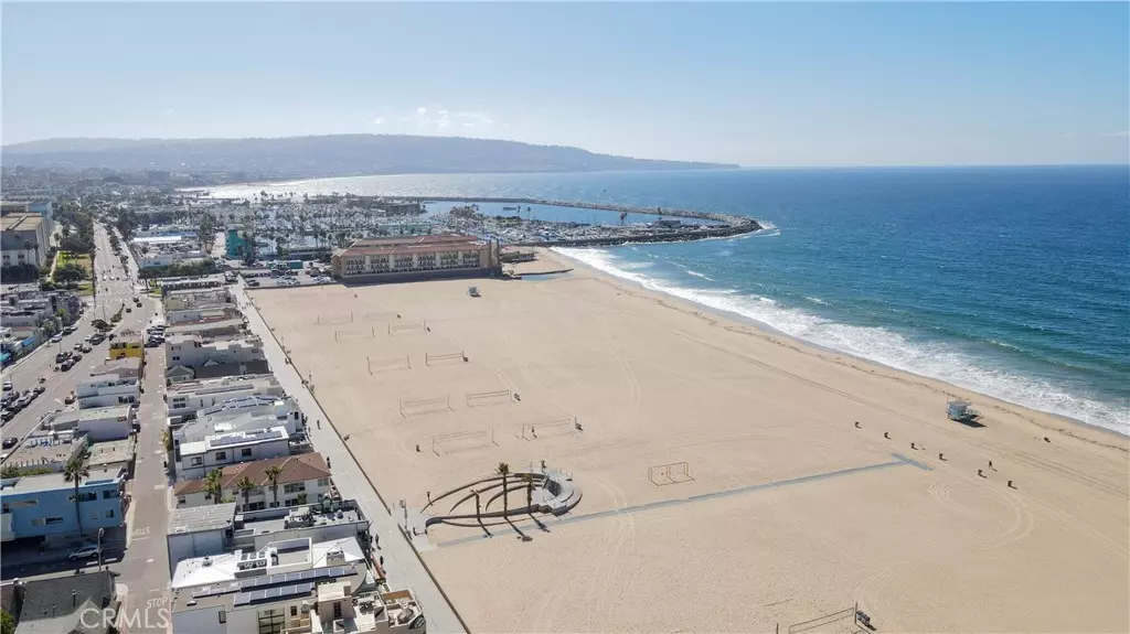 Hermosa Beach, CA 90254,320 Hermosa AVE #102