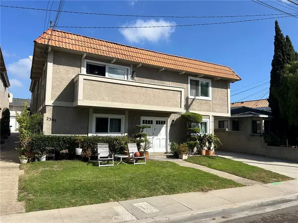 Redondo Beach, CA 90278,2305 Rockefeller LN #A