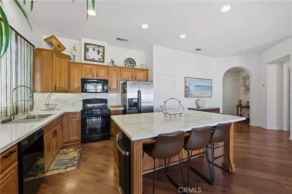 Indio, CA 92203,84206 Canzone