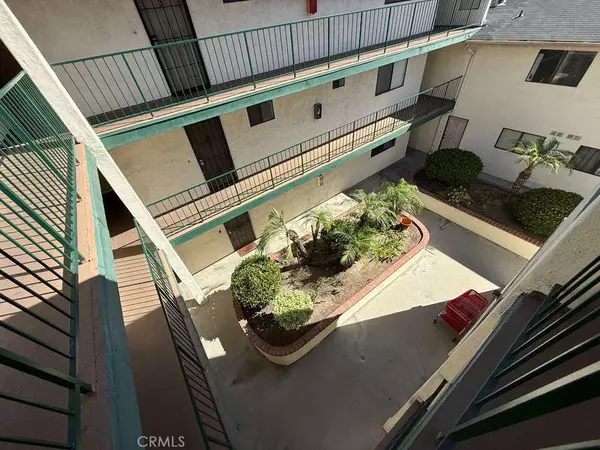 Harbor City, CA 90710,1436 257th ST #302