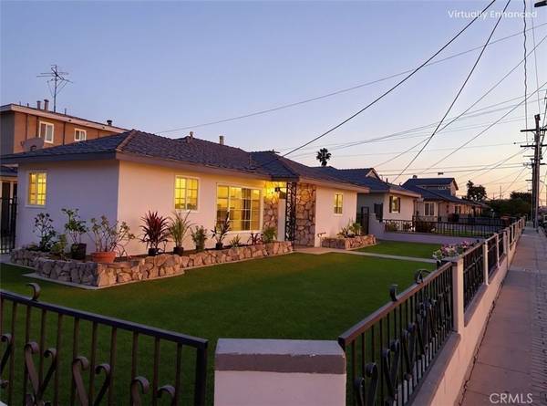 700 W E, Wilmington, CA 90744