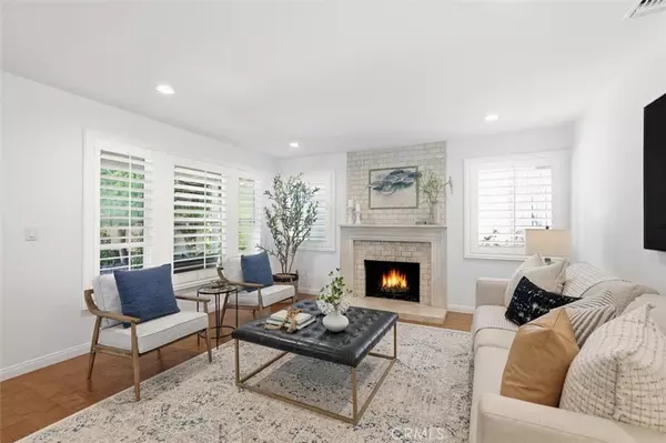 Redondo Beach, CA 90277,904 Knob Hill