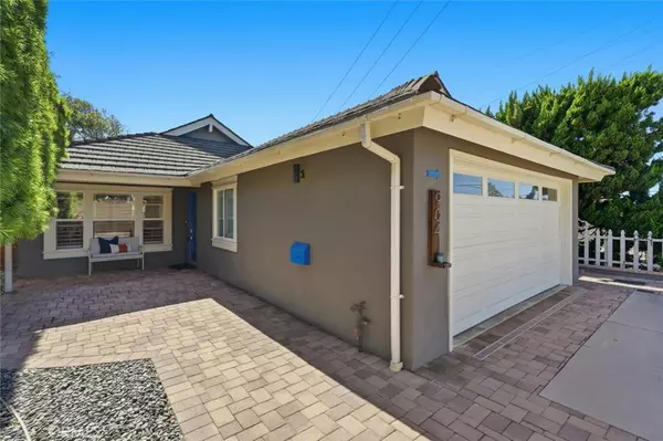 Redondo Beach, CA 90277,904 Knob Hill