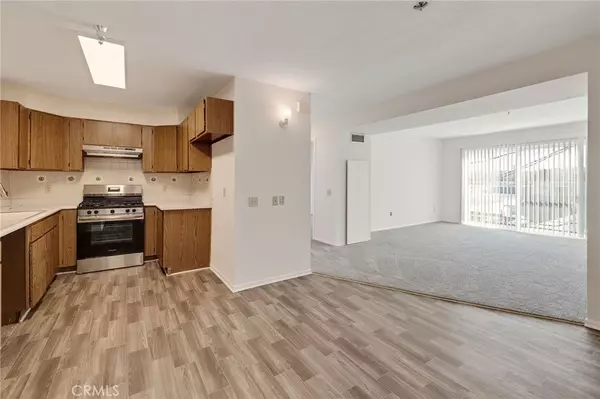 Lomita, CA 90505,24410 Crenshaw BLVD #216