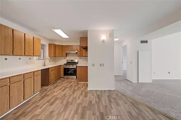 Lomita, CA 90505,24410 Crenshaw BLVD #216