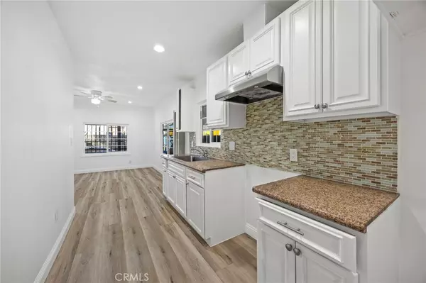 Other, CA 90011,5808 Hooper Ave